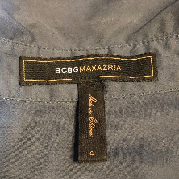 BCBG MAX AZRIA COTTON COLLARED WOVEN CROSSOVER - Picture 5 of 8